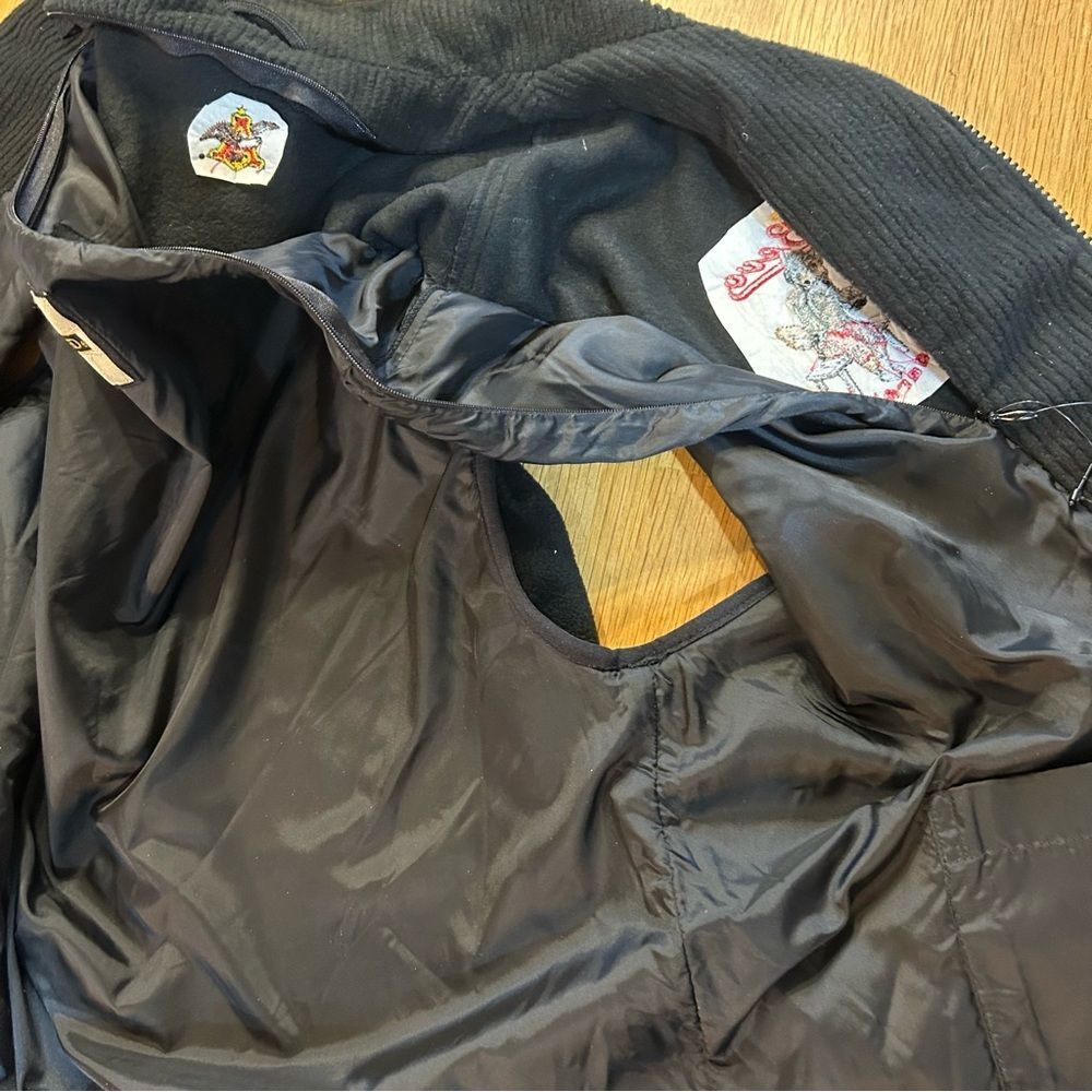 Anheuser Busch Bevo Modernization The Fox Fleece Vest Size Medium - Picture 7 of 8